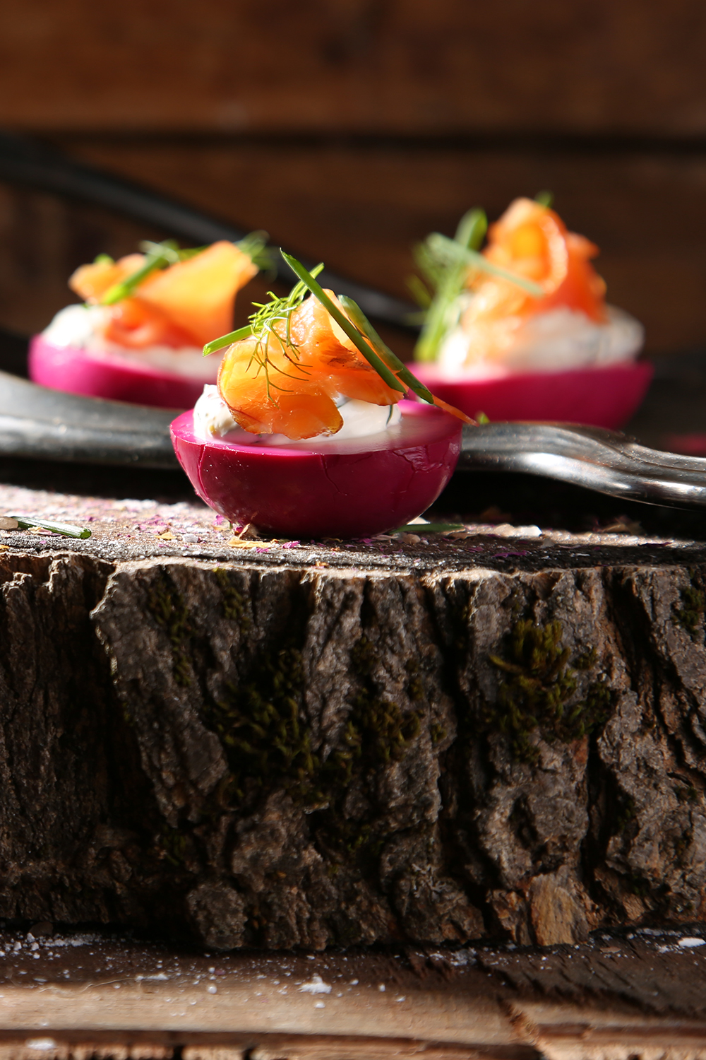 EGGS_1000x1500